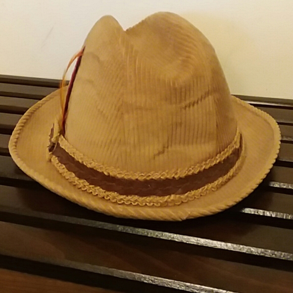 Vintage Stetson Tan Corduroy Fedora with Feathers - Picture 4 of 8